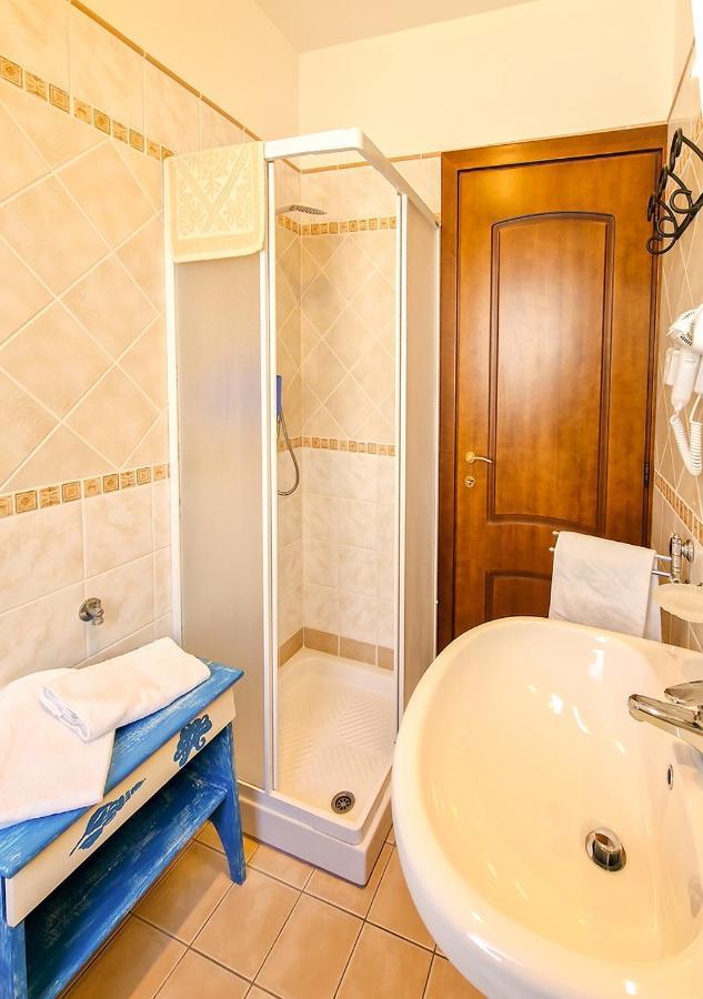 Murphy Holiday Home - Sea And Dreams 02 La Maddalena  Bagian luar foto